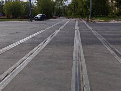 Проезд по улице Акмолинской, рельсо-монолитное звено РМЗ-390 (1)