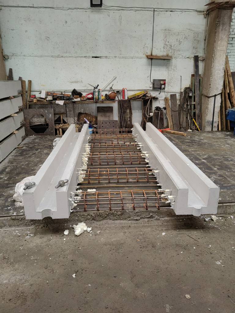 Рельсо-монолитное звено РМЗ-390