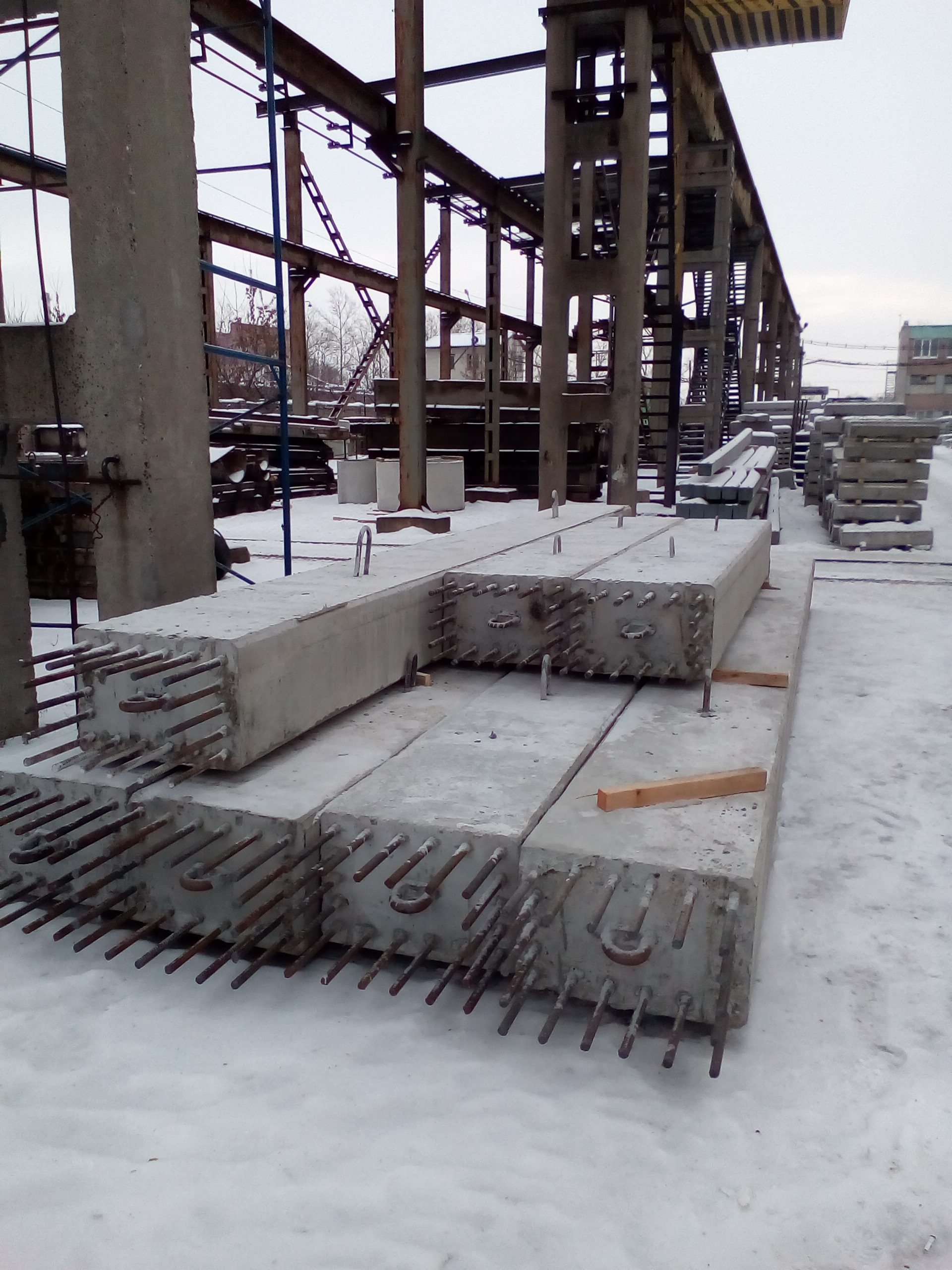 Ригель Р 1 составной с выпусками 900 мм